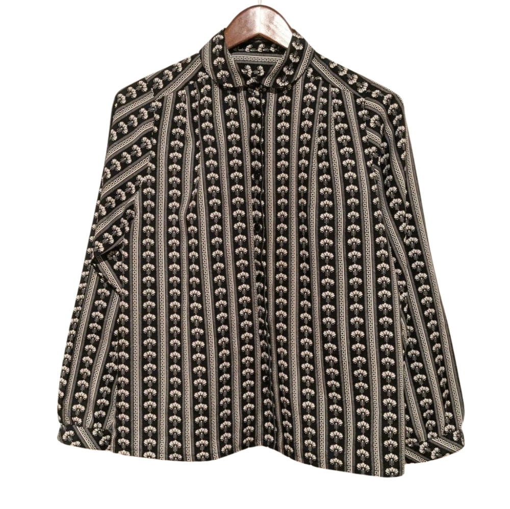 Vintage 80s Pleated Shoulder Blouse Top Black White Round Collar M B40